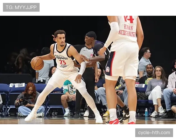 恩德里克锋线再现亮眼表现，新星前锋引领球队进攻潮流