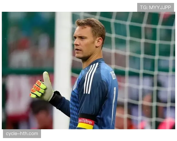 诺伊尔关键扑救助力逆转，球队竞争力持续强劲