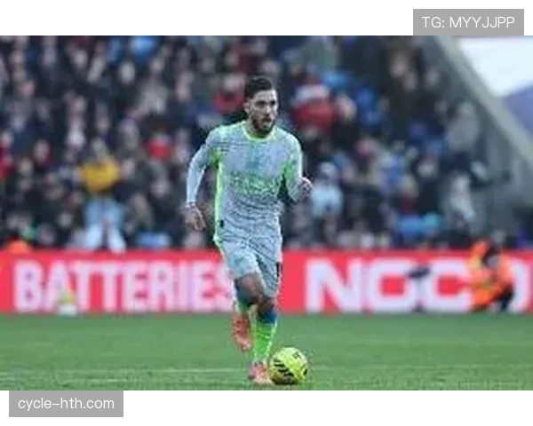 纳森·布罗德黑德英超赛季表现抢眼，崭露头角展现巨大潜力