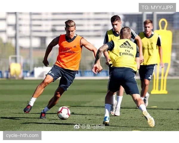 欧本攻防平衡:球队战略重塑状况积极,备战新赛季挑战 欧本攻防平衡:球队战略重塑状况积极,备战新赛季挑战