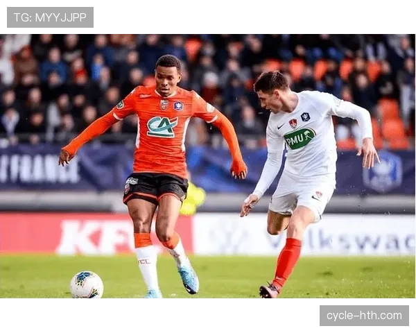 洛里昂战术打法解析:近期防守组织与反击效率持续提升 洛里昂战术打法解析:近期防守组织与反击效率持续提升